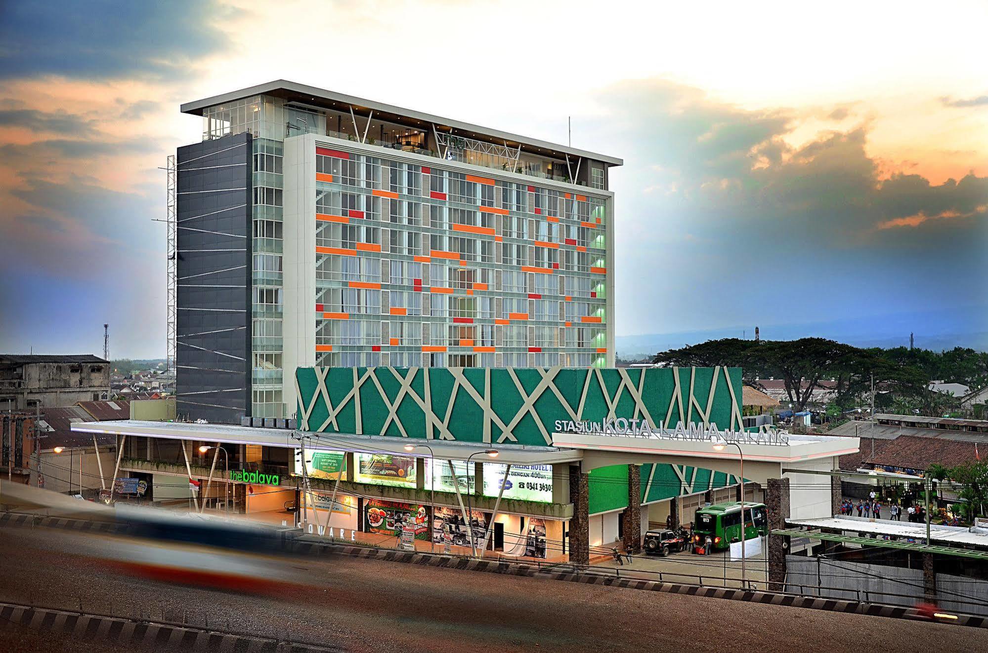 Ascent Premiere Hotel And Convention Malang Ngoại thất bức ảnh