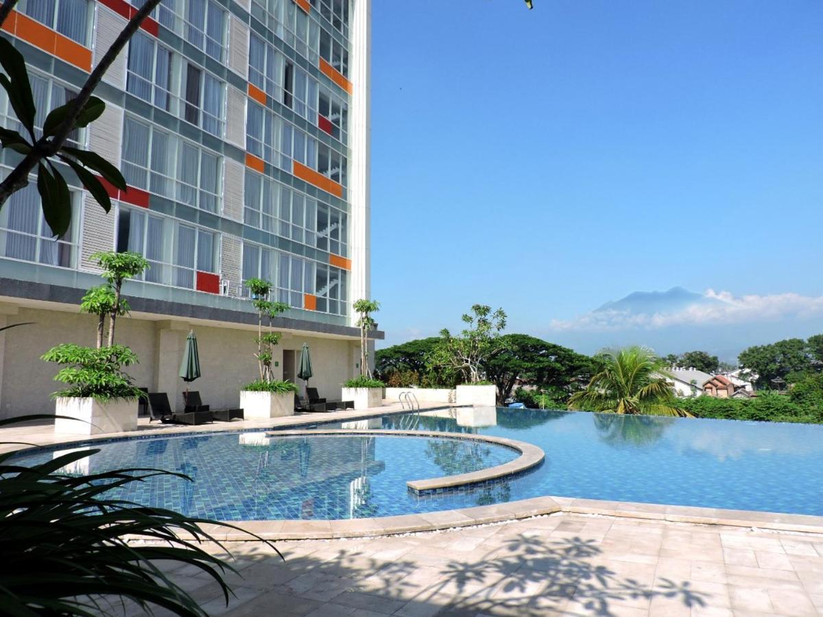 Ascent Premiere Hotel And Convention Malang Ngoại thất bức ảnh